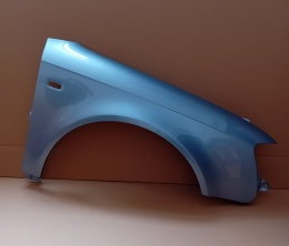 Audi A4 B7 8E 04-08 prawy błotnik niebieski met LY5J