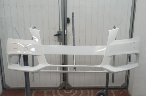 Audi A4 B8 8K 08-11r zderzak przedni w kolorze białym LY9C