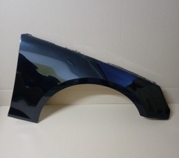 Audi A4 B9 8W 15-19r prawy błotnik czarny LY9B