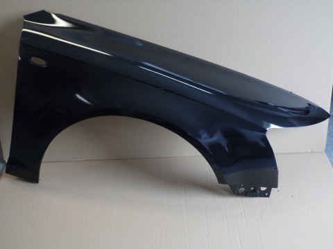 Audi A6 C6 4F 04-08r błotnik prawy czarny LZ9Y