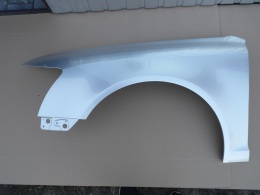 Audi A6 C6 4F LIFT 08-11r błotnik lewy srebrny LY7W