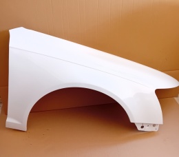 Audi A6 C6 4F LIFT 08-11r błotnik prawy biały LY9C