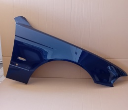 BMW 5 E39 96-04r. błotnik prawy w kolorze niebieskim 317