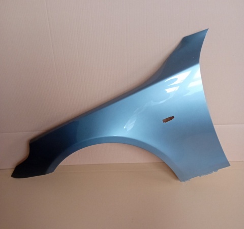 BMW 5 E60 E61 03-10r błotnik lewy w kolorze szarym A08