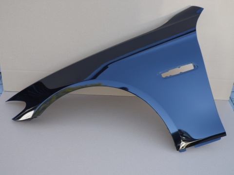 BMW 5 F10 F11 10-17r błotnik lewy czarny 668