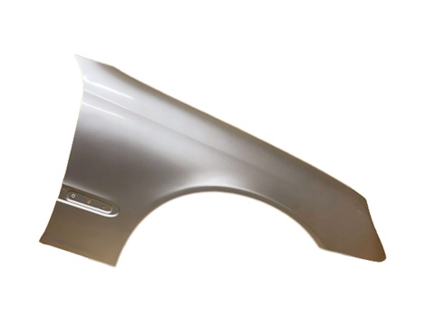 Mercedes E W211 S211 r.02-09 błotnik prawy srebrny 723