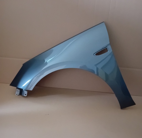 Opel Astra 5 K 15-22r lewy błotnik szary Z10A