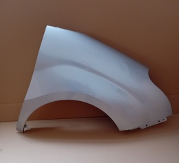 Opel Combo D 12-18r błotnik prawy srebrny 612A