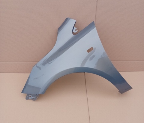 Opel Corsa E 14-19r Błotnik lewy szary Z40W 40W