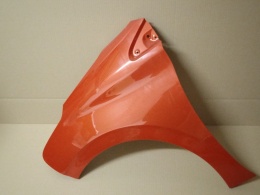 Peugeot 208 (12-19r) błotnik lewy pomarańczowy KNT