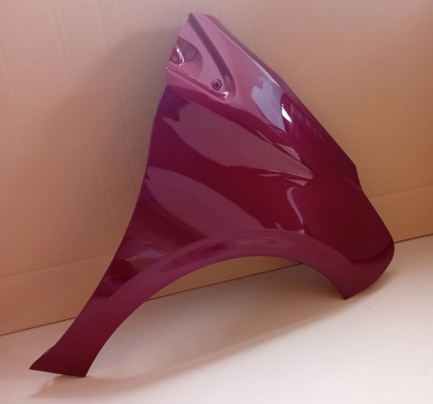 Peugeot 208 (12-19r) błotnik prawy czerwony EPY