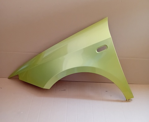 Seat Ibiza IV 6J 08-17r lewy błotnik zielony LS1T