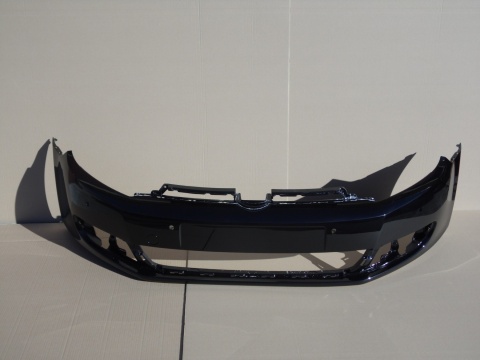 VW Golf 6 5K Hatchback 08-13r zderzak przedni w kolorze czarnym LC9X