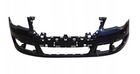 VW Passat B6 zderzak przedni czarny metalik. LC9X