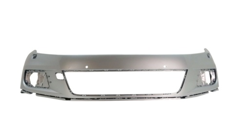 VW Tiguan I (5N) LIFT 11-16r. Zderzak przedni srebrny LA7W