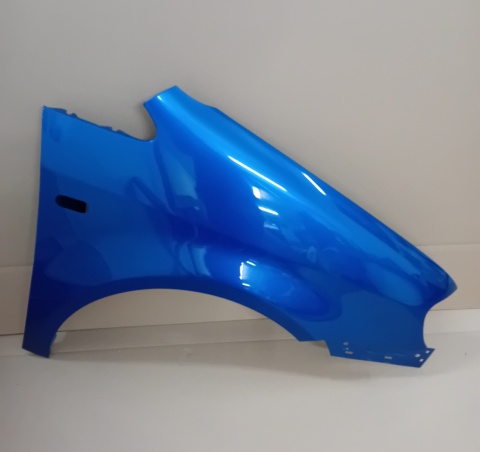 VW Caddy 2K 04 -10 r prawy błotnik niebieski LA5W