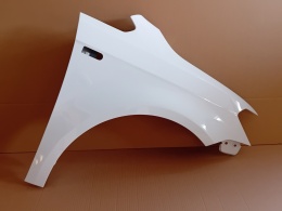 VW Caddy 4 IV 2K 16-20r błotnik prawy biały LB9A