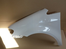 VW Touran 1T2 07-10r Lift lewy błotnik biały LB9A