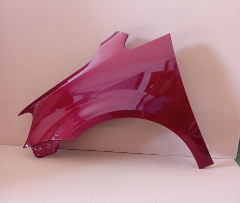 VW Touran 1T3 11-15r lewy błotnik czerwony LA3T